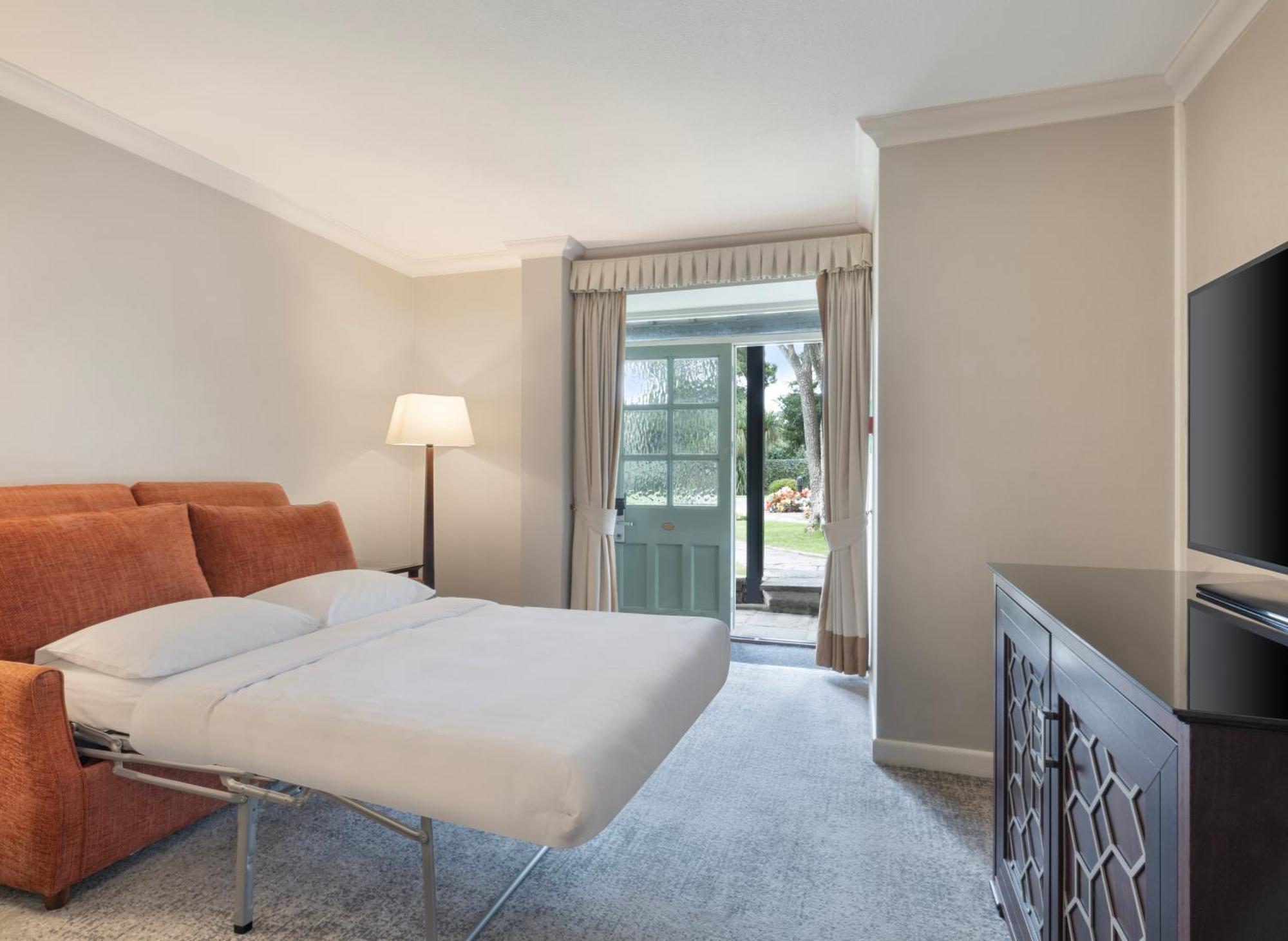 Delta Hotels By Marriott St Pierre Country Club Chepstow Exterior foto